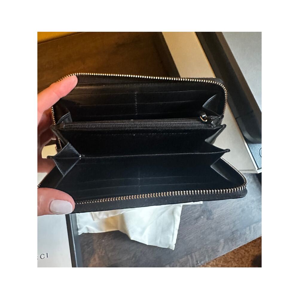 GUCCI BLACK GUCCISSIMA LEATHER WEB ZIP AROUND LONG WALLET - Picture 6 of 12